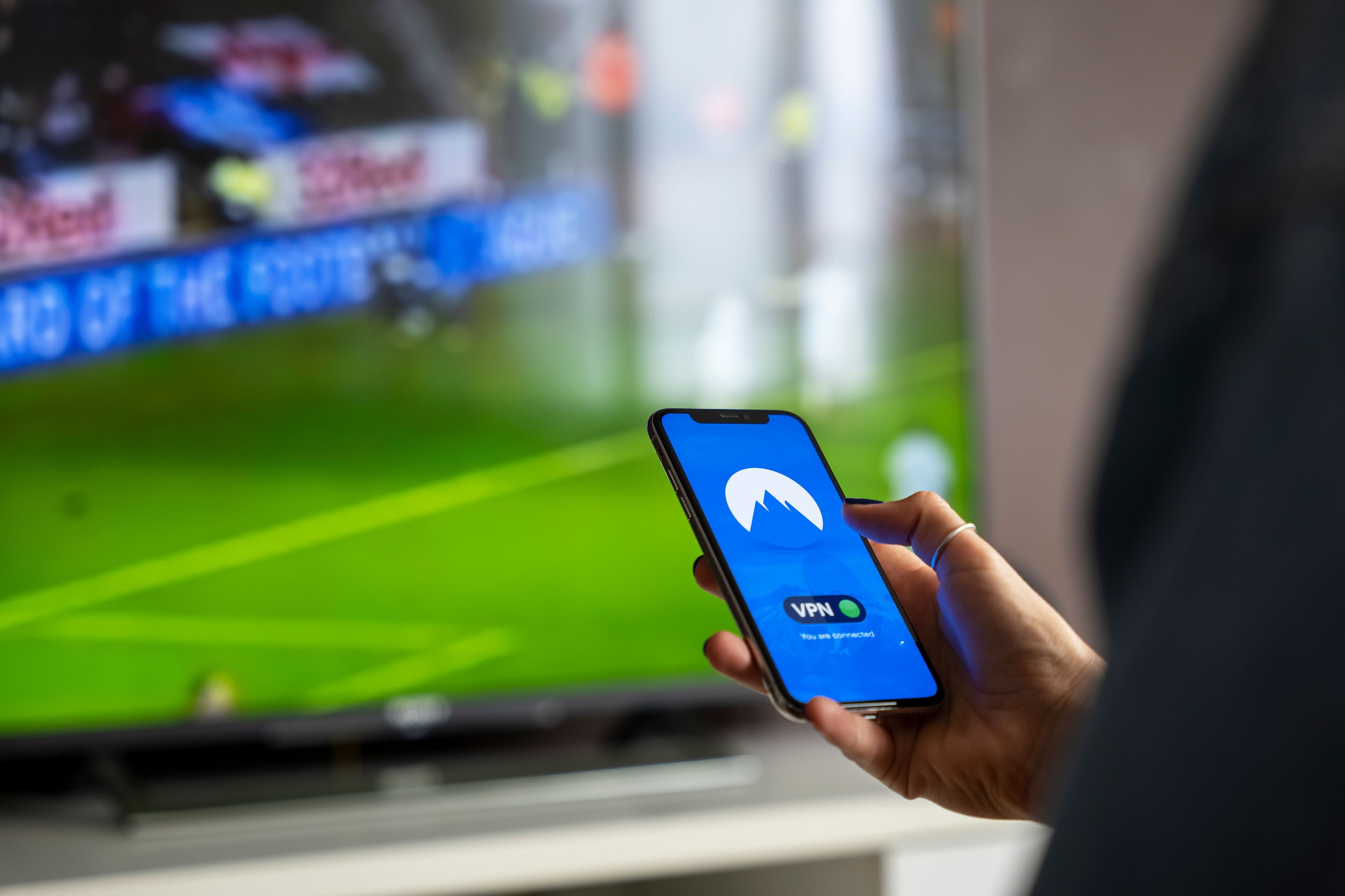 VPN w telefonie – co to jest i do czego służy?